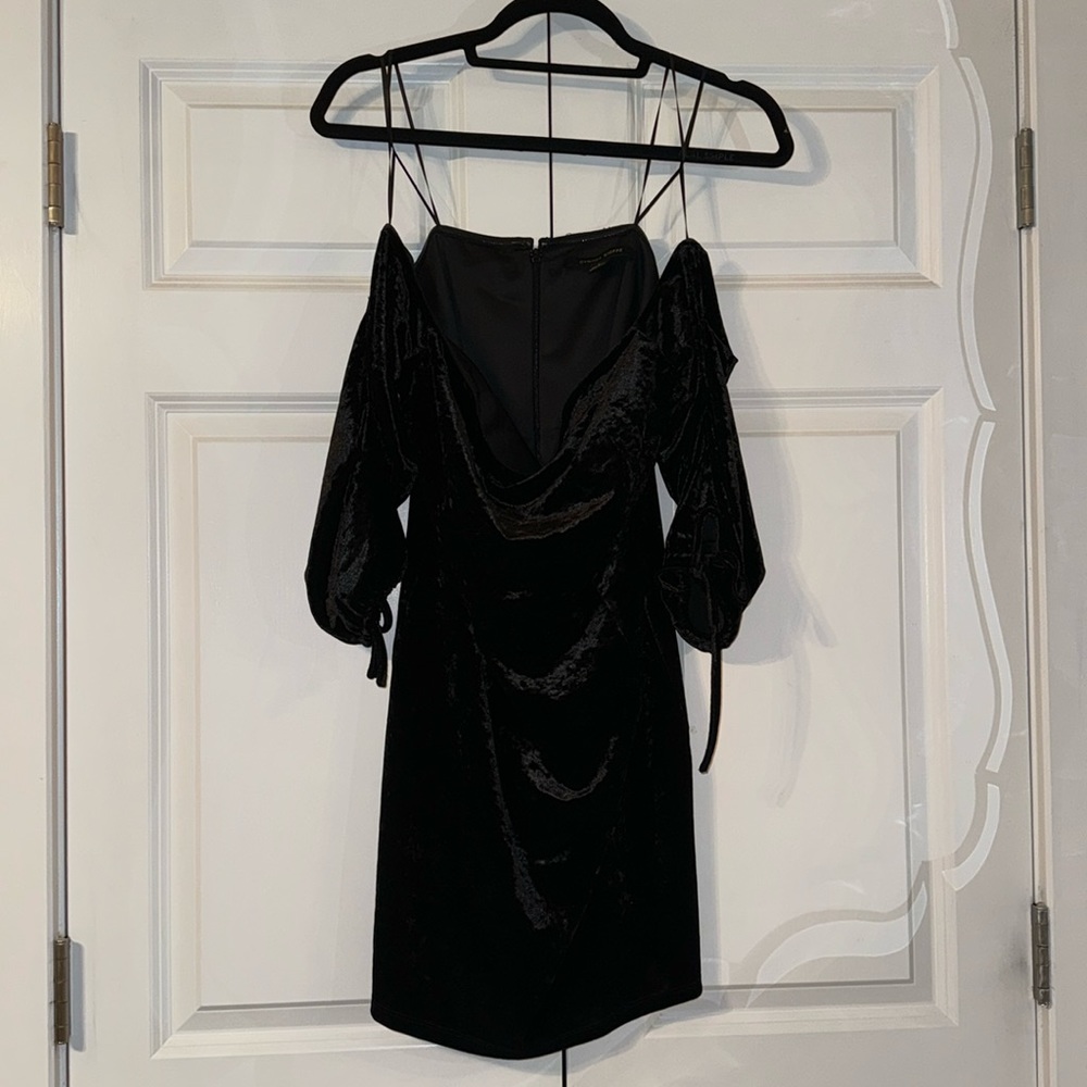Cynthia Steffe Black Velvet Off the Shoulder Dress Size 10